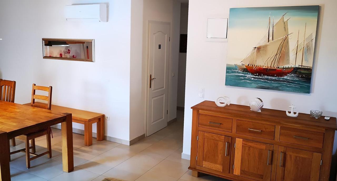Apartments Le Mare - Pool, Sandstrand, Meerblick, W-Lan, Grill Privlaka  Exterior foto